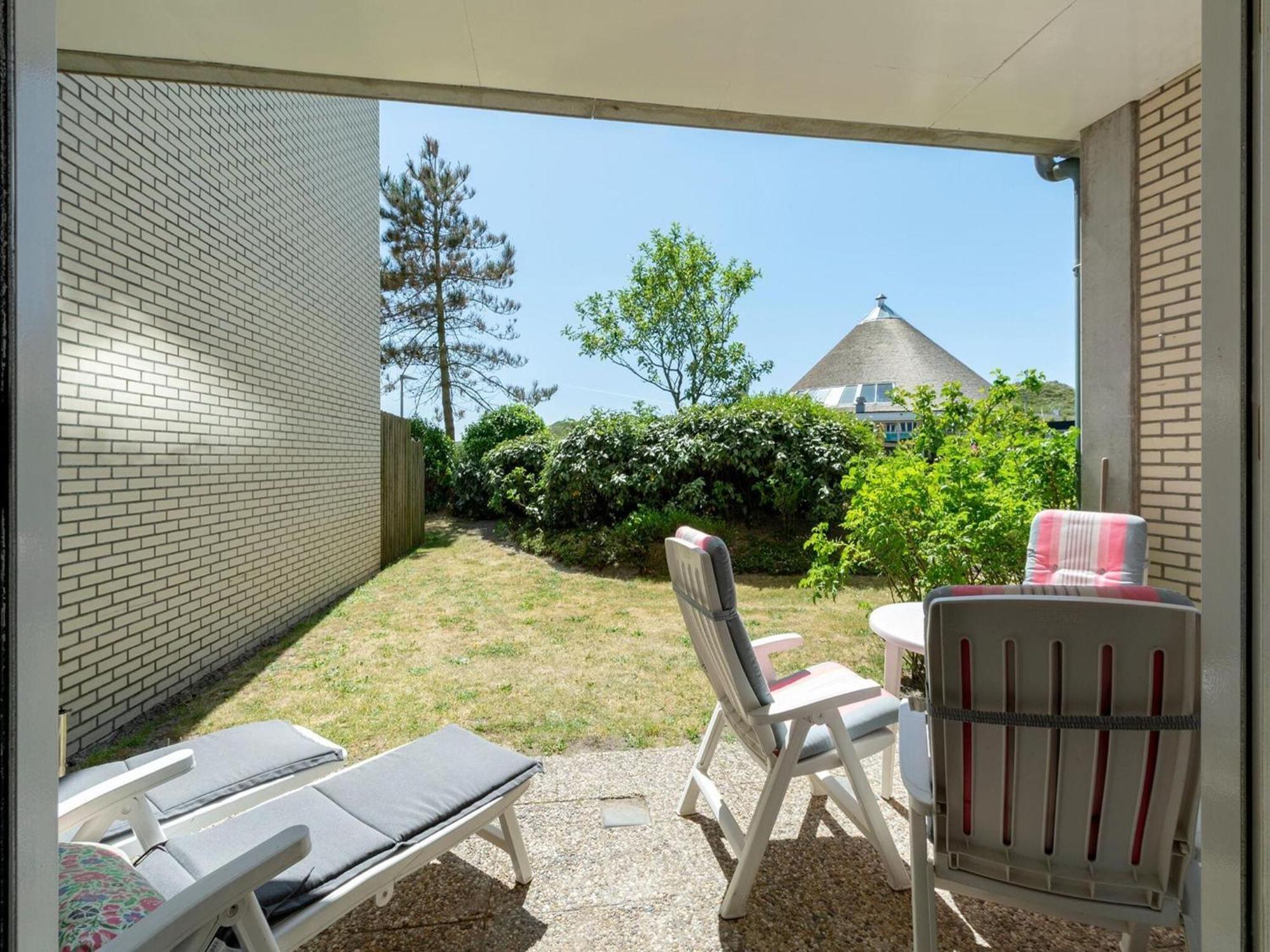 An Apartment That Is Attractively Furnished Julianadorp Zewnętrze zdjęcie