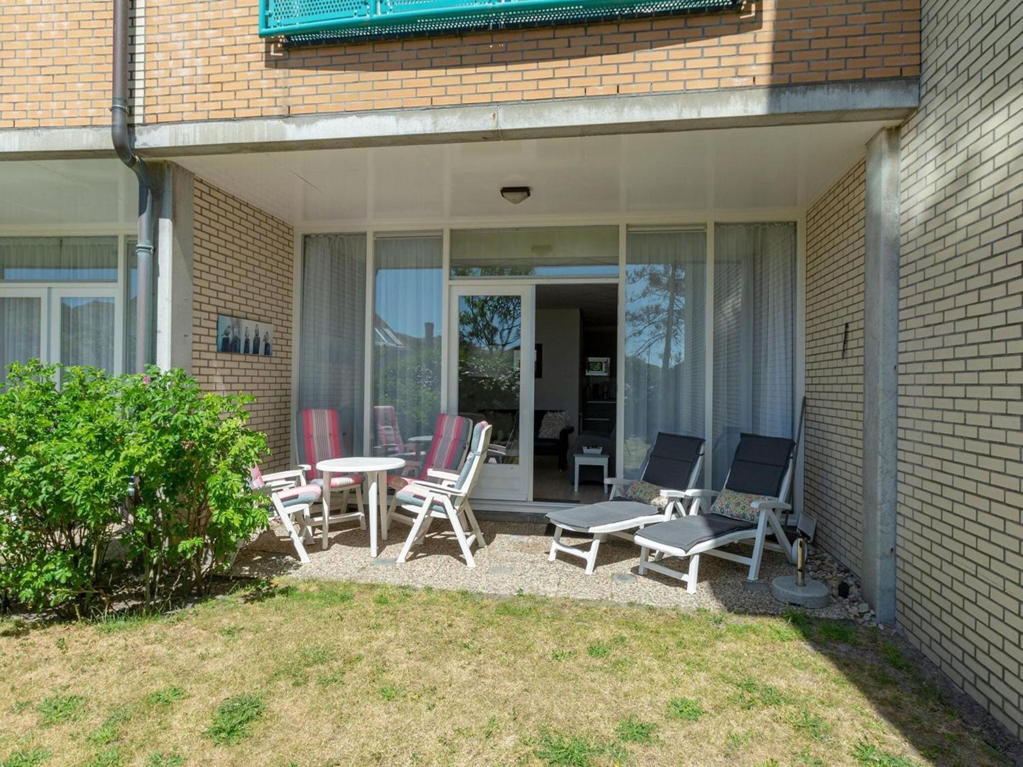 An Apartment That Is Attractively Furnished Julianadorp Zewnętrze zdjęcie
