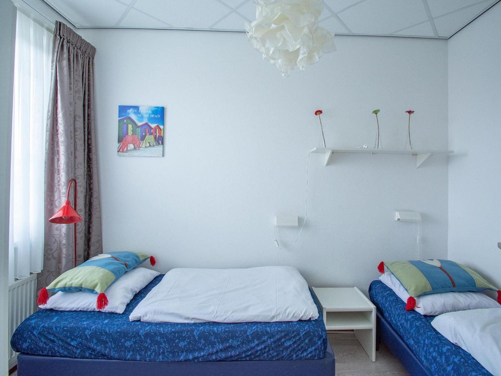 An Apartment That Is Attractively Furnished Julianadorp Zewnętrze zdjęcie