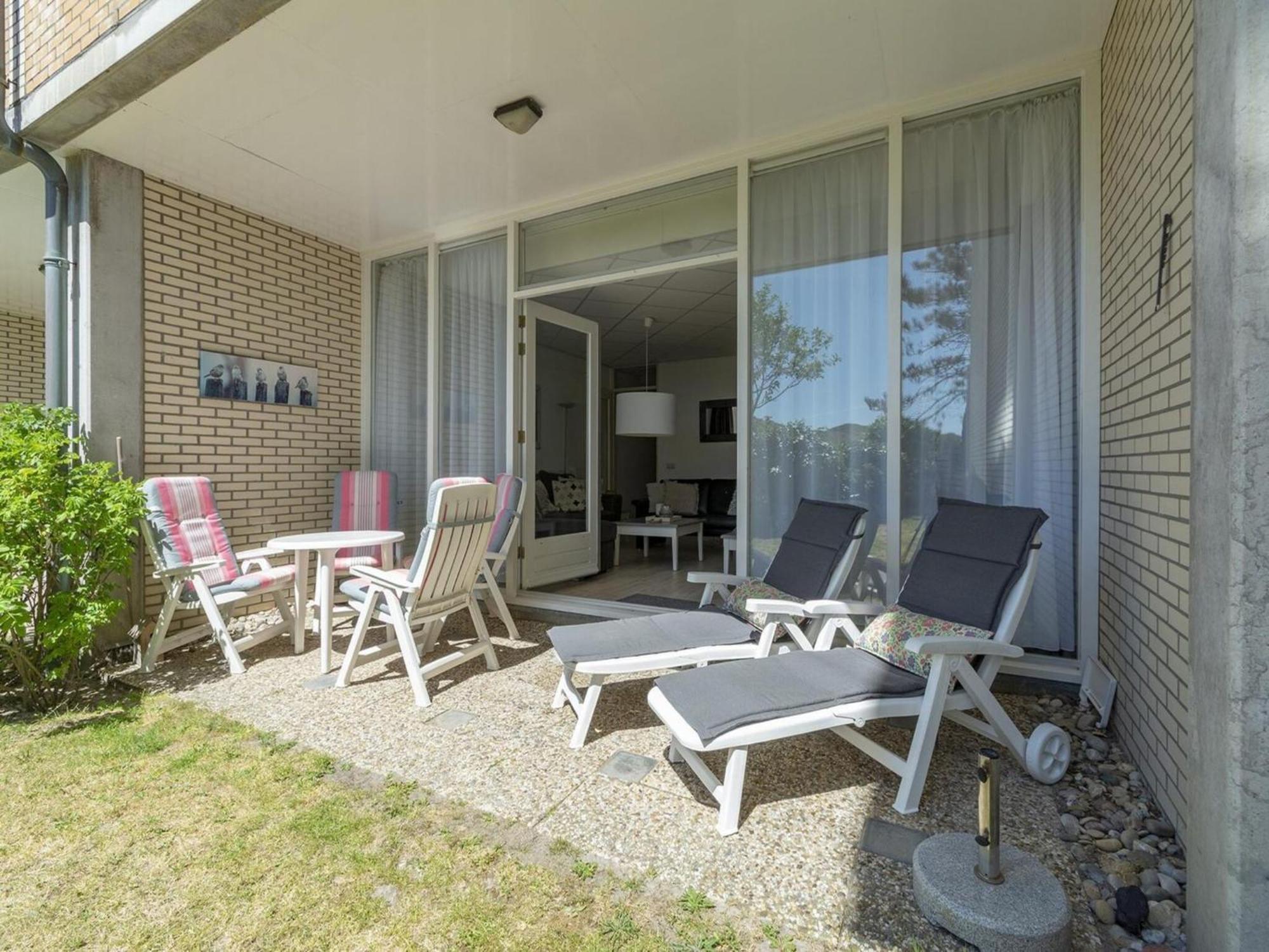 An Apartment That Is Attractively Furnished Julianadorp Zewnętrze zdjęcie
