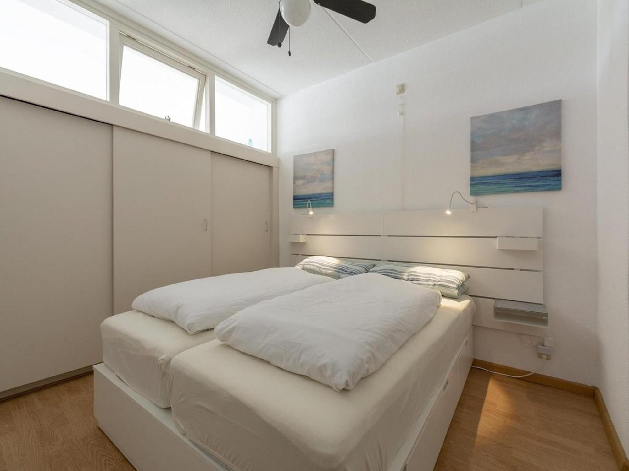An Apartment That Is Attractively Furnished Julianadorp Zewnętrze zdjęcie